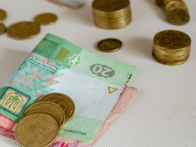 Начата выплата февральских пенсий: Кто получит с надбавкой