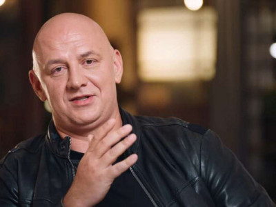 Выезжал через различные инстанции: Потап дал интервью Юрию Дудю и рассказал, как выехал из Украины