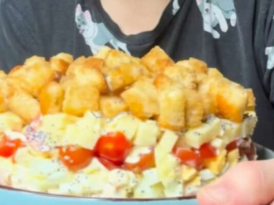 Салат Курица под кайфом или что-то такое: удивит каждого