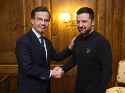 Зеленский обсудил с премьер-министром Швеции поддержку Украины и санкции против россии