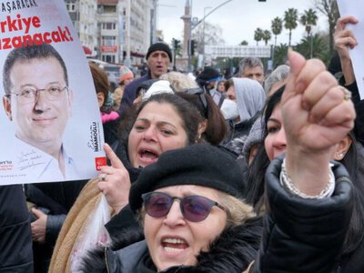 В Турции прошли массовые протесты после задержания мэра Стамбула