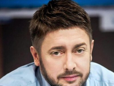 У известного ведущего и актера обнаружили неизлечимую болезнь