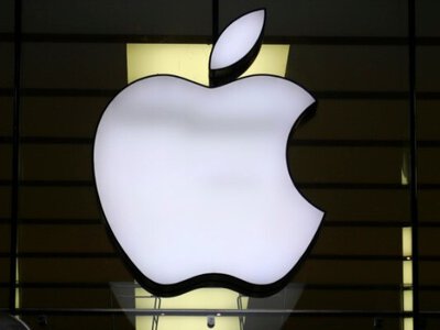 Смартфоны и компьютеры освобождены от пошлин, введённых США