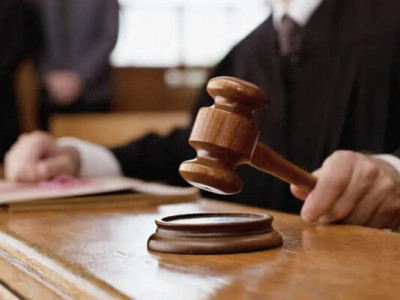 Нападение на Стерненко: суд арестовал подозреваемую без права залога