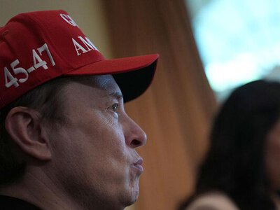 Какие времена, такие и пророки: Маск сравнил себя с Буддой