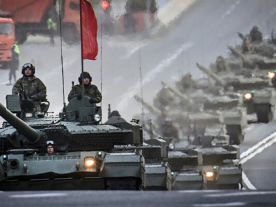 Путин стянул ПВО к Москве, готовится к военному параду на 9 мая: приедут ли к нему зарубежные гости?