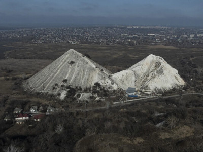 Китайский гигант Zijin Mining Group покидает Россию: санкции ударили по бизнесу