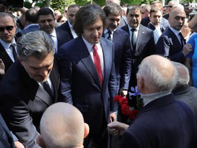 На 9 мая лидеры ГМ поздравили ветеранов и обрушились на «псевдоевропейскую идеологию»