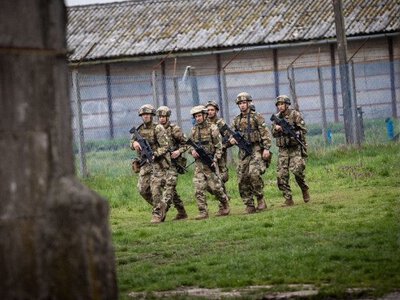 Венгрия готовится к войне: оппозиция слила разговор в Минобороны