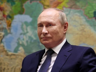 Путин уверен, что до конца года сможет захватить полностью 4 области в Украине – Bloomberg