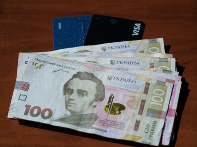 Зарплатный ландшафт Украины 2025: между статистикой и реальностью