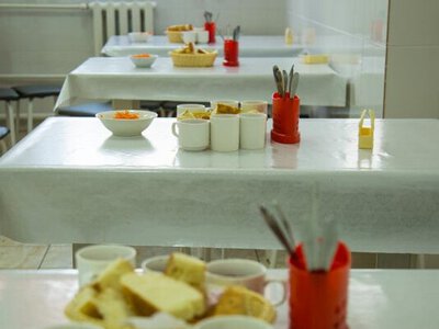 В Казахстане из школьного питания исключили продукты с высоким содержанием соли, сахара и ароматизаторов