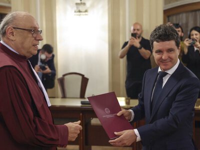 Конституционный суд Румынии отклонил просьбу ультраправого кандидата, подтвердив результаты выборов