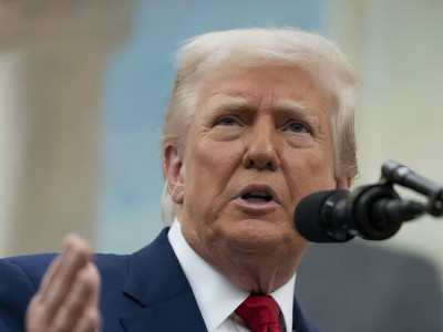 Суд признал незаконными и заблокировал большинство торговых пошлин Трампа 