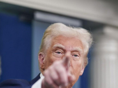 Трамп считает, что Зеленский толкает мир на грань ядерной войны. Путин его то же раздражает – NYT