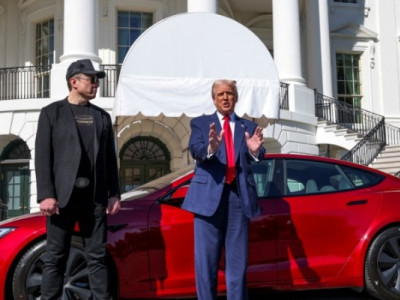 Politico: Трамп хочет смягчить конфликт с Маском