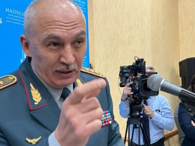 Токаев поменял министров обороны и транспорта