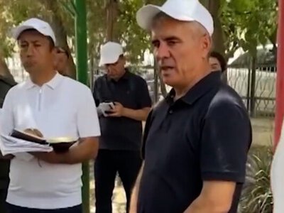 Глава Бухары приказал снести здание «с людьми внутри»