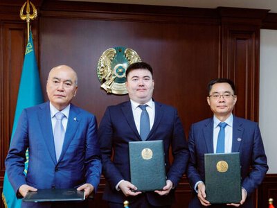 Казахстан подписал с китайской CNOOC контракт на разведку и добычу углеводородов на Каспии