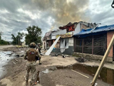 По многострадальному вокзалу в Константиновке снова нанесли удар: Фото повреждений