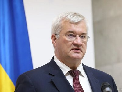 Украина запустила онлайн-сервис для нотариальных услуг в 40 странах