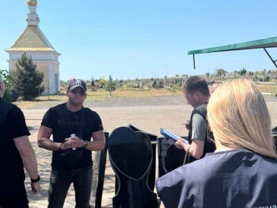 “Бронь” на кладбище: одесские прокуроры задержали заведующего