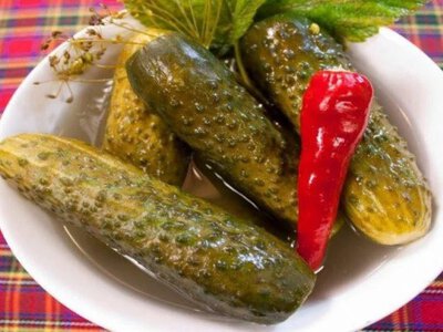 Бабушкин секрет раскрыт: огурцы, которые съедают за минуту!