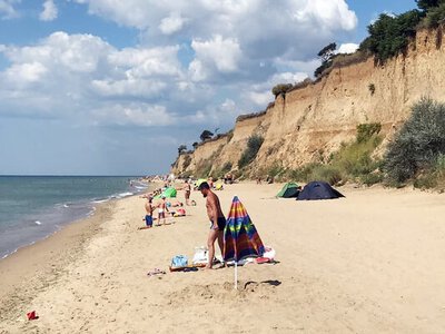Въезд к морю в Санжейке стал платным