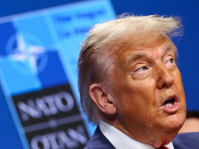 Трамп впервые предоставит Украине пакет военной помощи на 300 миллионов долларов – Reuters
