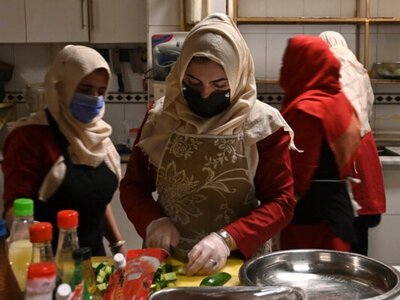 Когда некуда бежать: талибы закрыли приюты для женщин в Афганистане