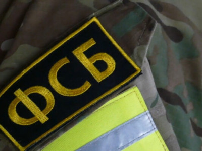 ФСБ арестовала крымскую татарку за якобы передачу данных о складе ГСМ в Крыму – правозащитники