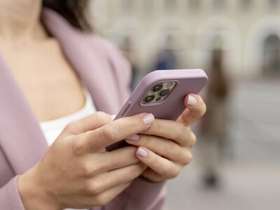 Это «убивает» ваш смартфон: 5 вредных привычек, от которых следует избавиться
