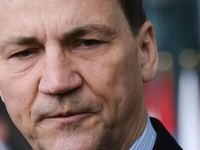 Польский завод Barlinek атакован дронами РФ в Виннице: глава МИД Польши отреагировал