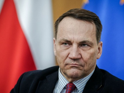 Ай-яй-яй!, - Сикорский пригрозил Зеленскому последствиями