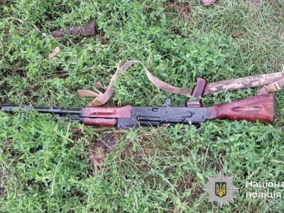 Разыскиваемый за двойное убийство мужчина застрелился во время переговоров - полиция