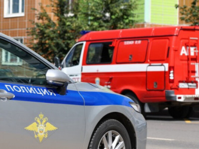 В Сочи задержали двух девушек и юношу из-за видео на фоне горящей нефтебазы