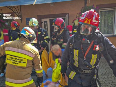 Пожар в пансионате для пожилых людей под Львовом: спасены 65 человек