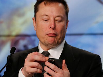 Маск обиделся на Apple: грозит судом из-за низкой позиции Grok в AppStore