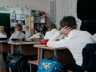 Перевести ребенка в другую школу стало доступно через портал eGov