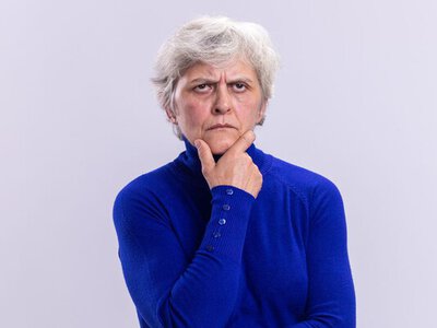 В Украине меняют требования к стажу для выхода на пенсию: сколько придется работать