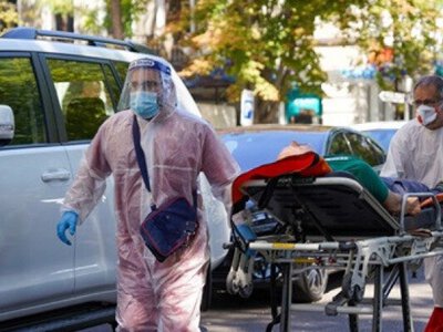 В Украину возвращается масочный режим из-за вспышки коронавируса