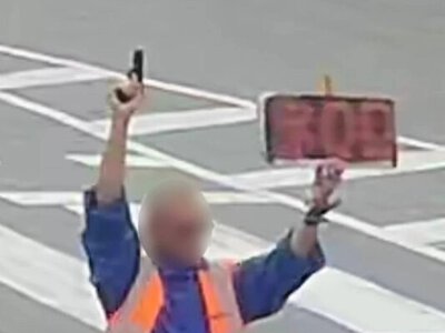 В Виннице мужчина с пистолетом объявлял минуту молчания: оружие оказалось игрушечным – полиция
