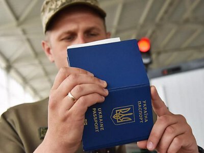 Выезд за границу 18-22-летних: что изменилось?