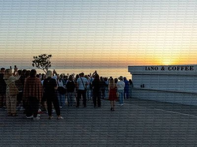 Рассвет под пианино на Ланжероне под угрозой? На набережной «вырос» огромный МАФ