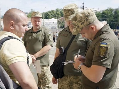 Бодикамеры ТЦК, военная подготовка в вузах, доступная «єОселя»: Что изменится в Украине с 1 сентября