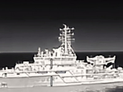 Дрон ГУР поразил дорогой и редкий корабль россиян возле Новороссийска (ВИДЕО)