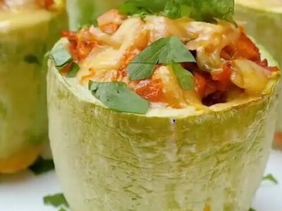 Фаршированные кабачки с мясом и овощами: рецепт для духовки и мультиварки