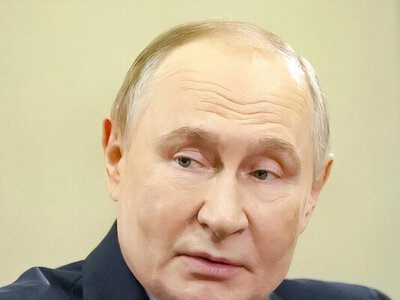 Глава британской разведки: Путин откусил больше, чем может проглотить