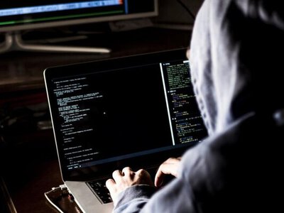 Хакеры ГУР атаковали национальную платежную систему россии