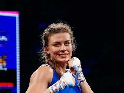 Выросла без мамы. Кто такая Наталья Богданова - чемпионка мира по боксу